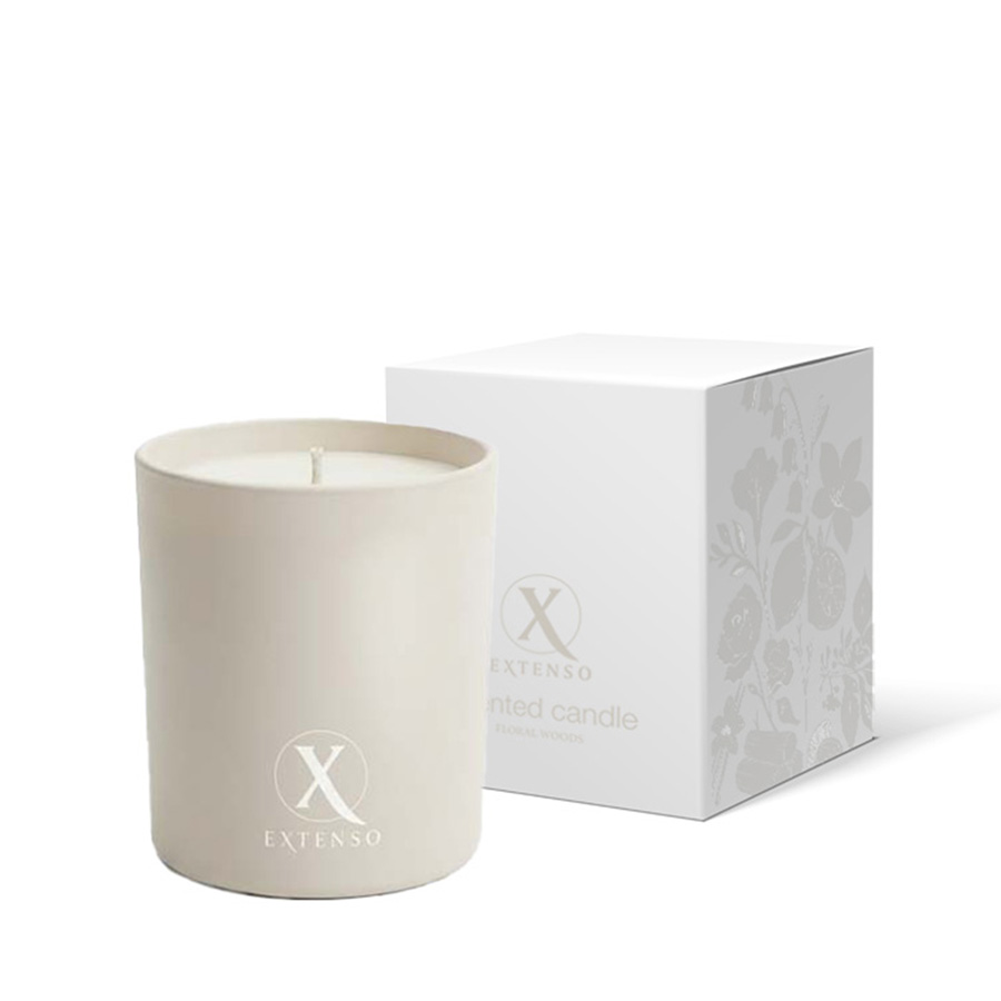 Scented_Candle_Floral-Woods